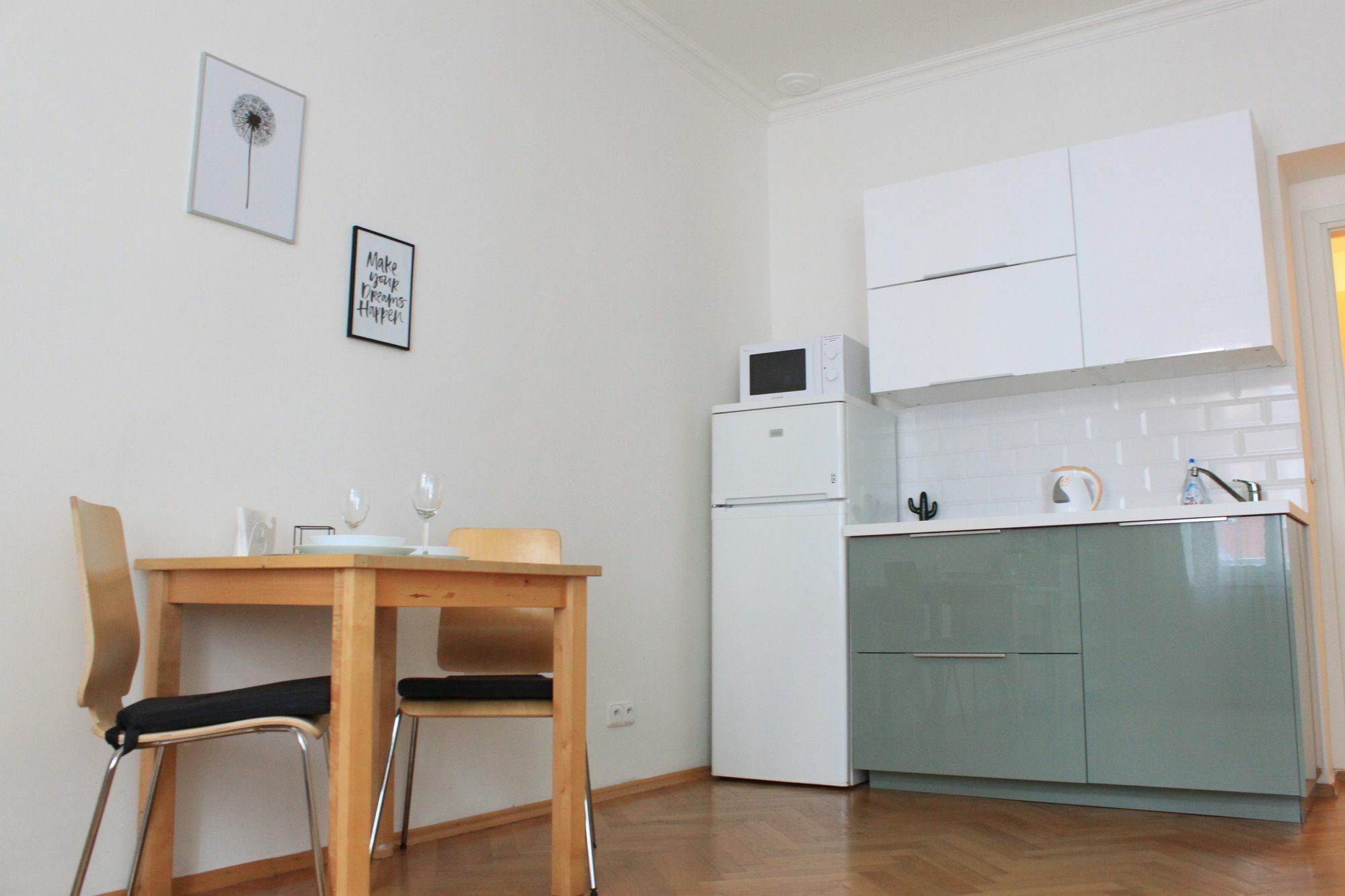 Nejedleho Apartmeet Praha Bagian luar foto